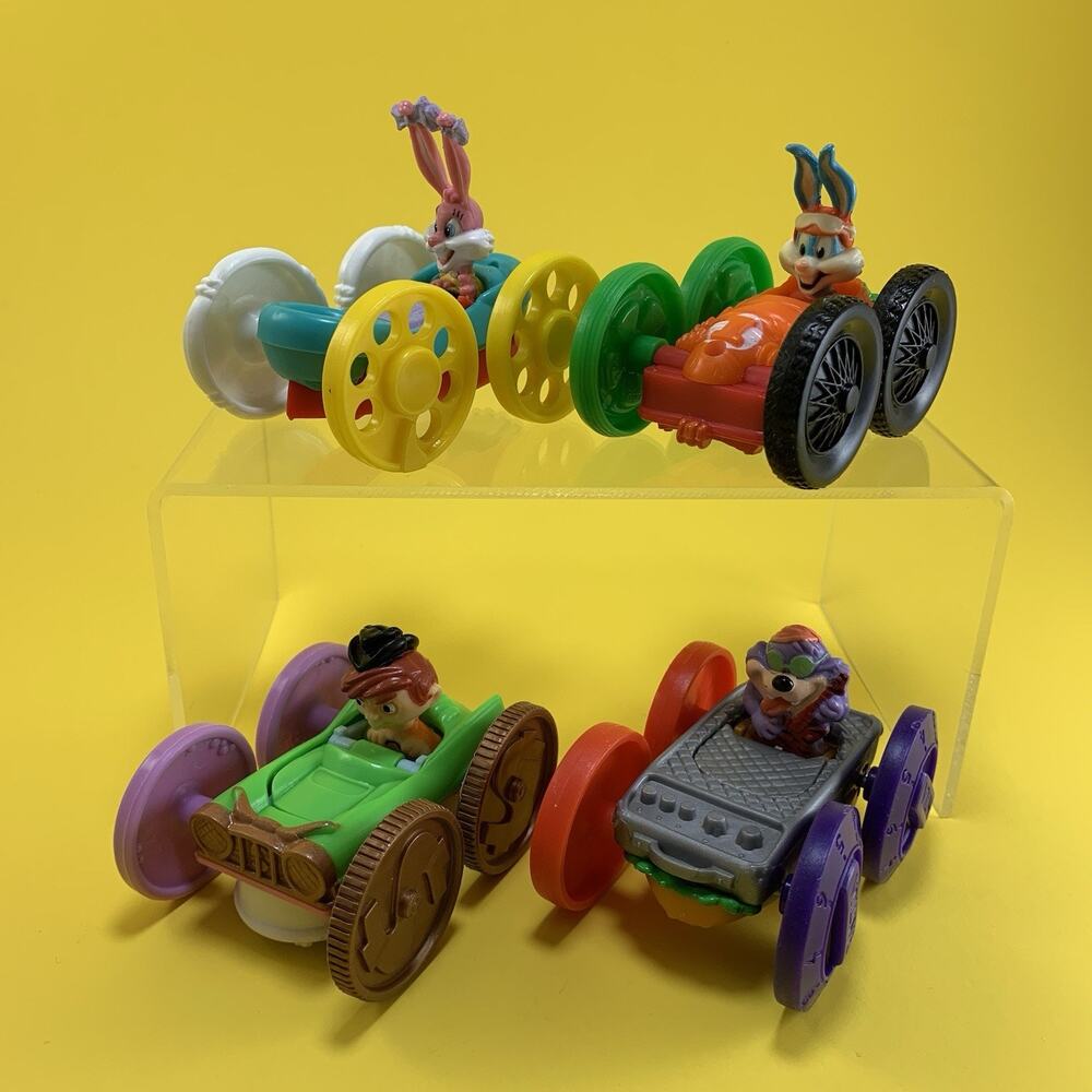 VINTAGE TINY TOON ADVENTURES FIGURES FLIP CARS TOYS SET LOT BABS DIZZY DEVIL